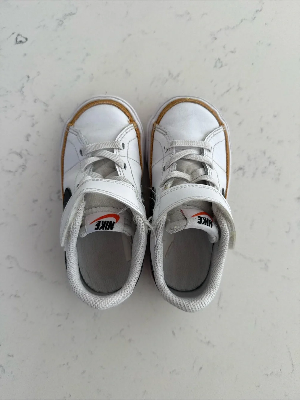 Nike Kids White and Brown Low-Top Sneakers with Velcro